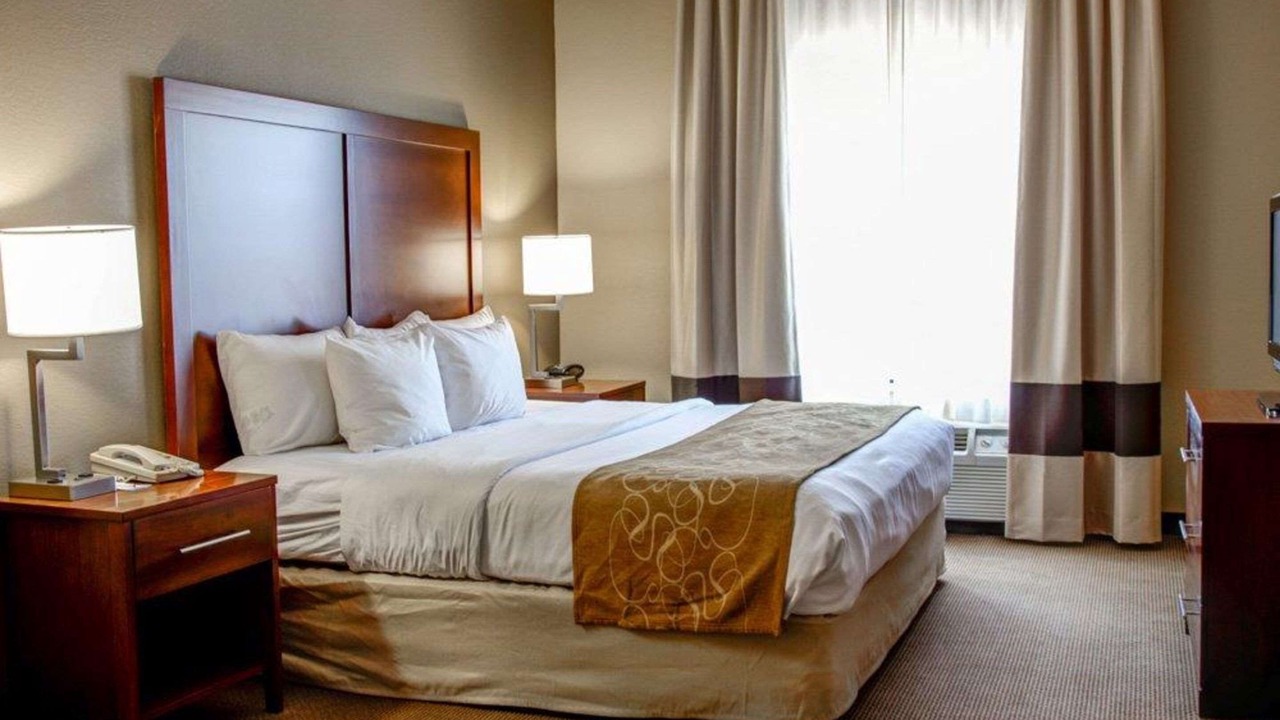 Photo of Others in Gadsden