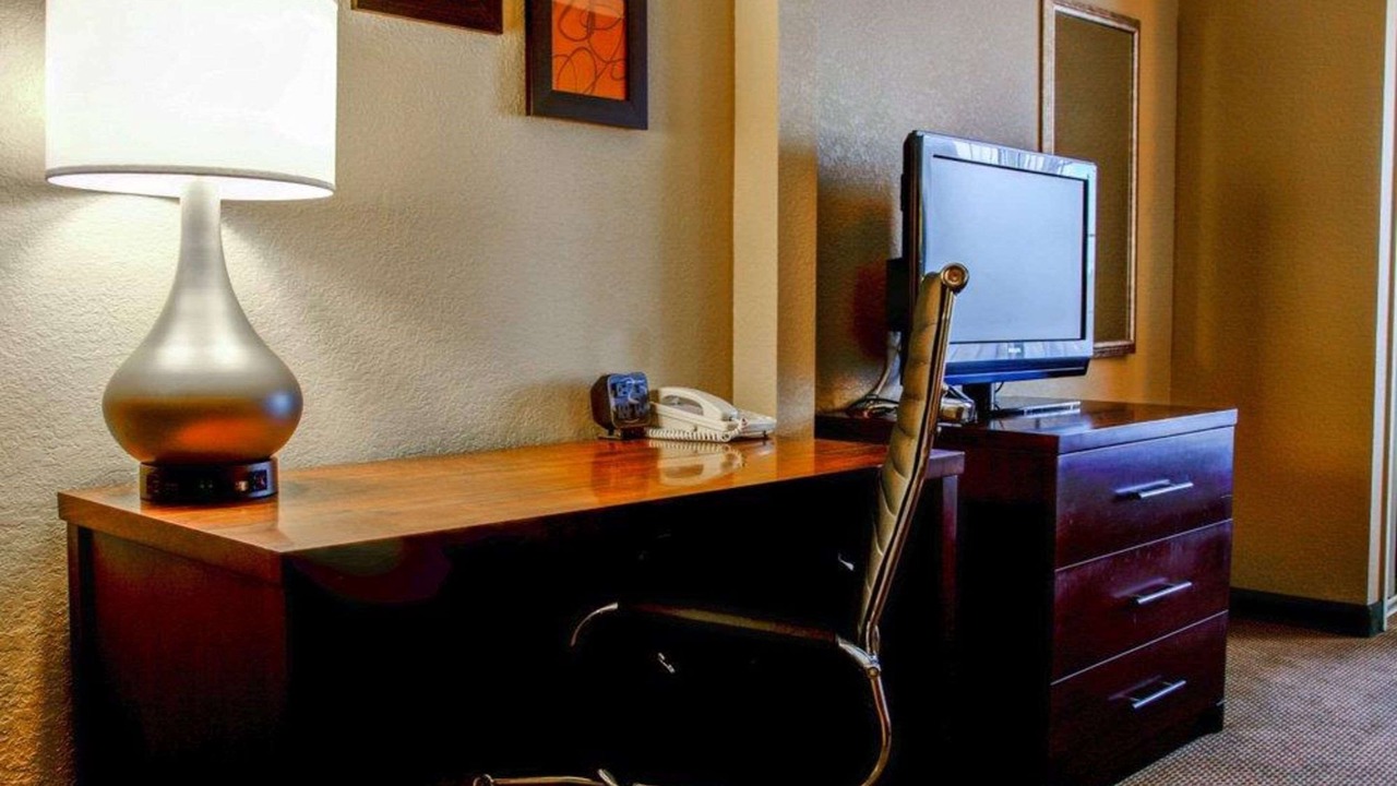 Photo of Others in Gadsden