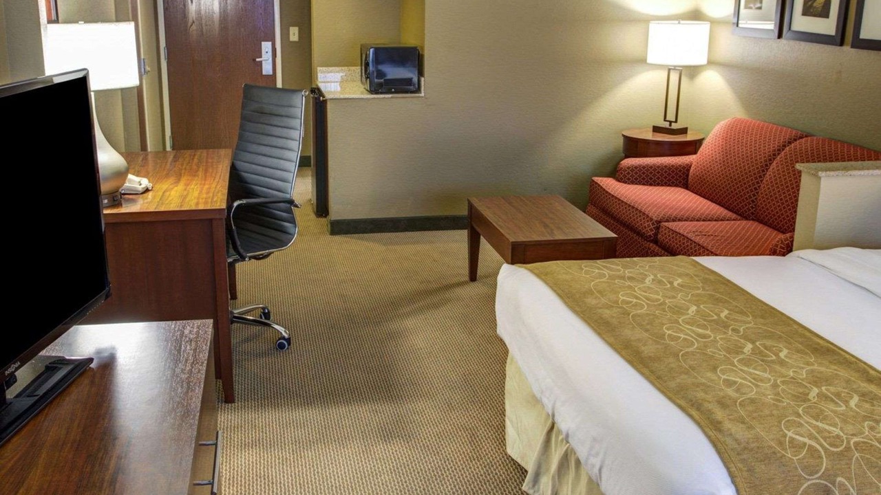 Photo of Others in Gadsden