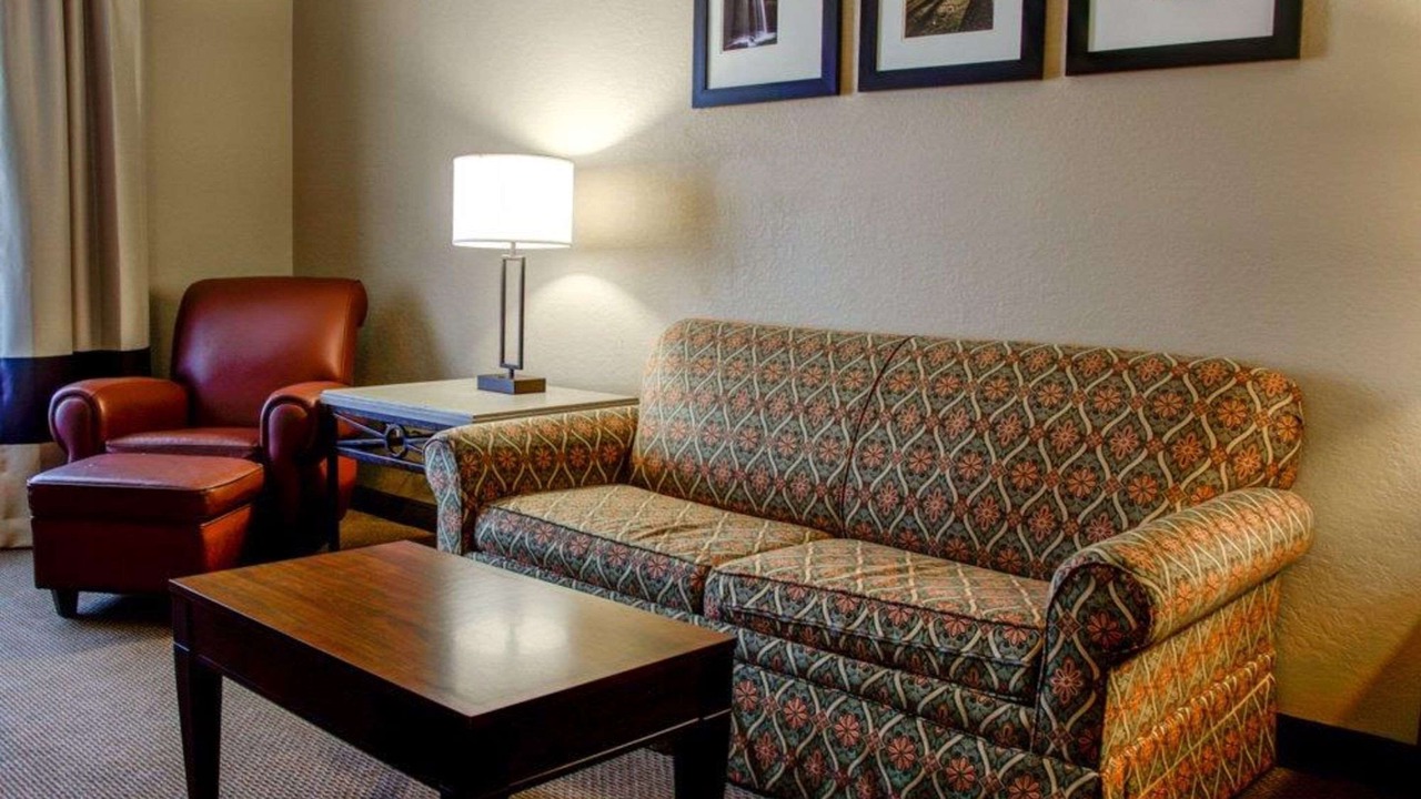 Photo of Others in Gadsden