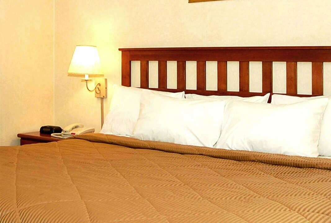 Photo of Bedroom in Hunters Point