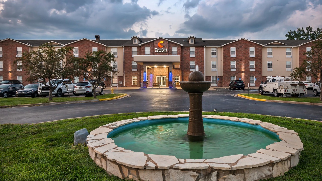 Photo of Outdoor in Chesterfield