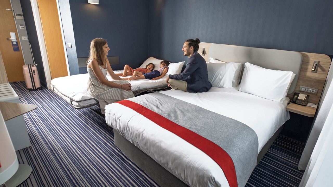 Photo of Bedroom in Cointrin