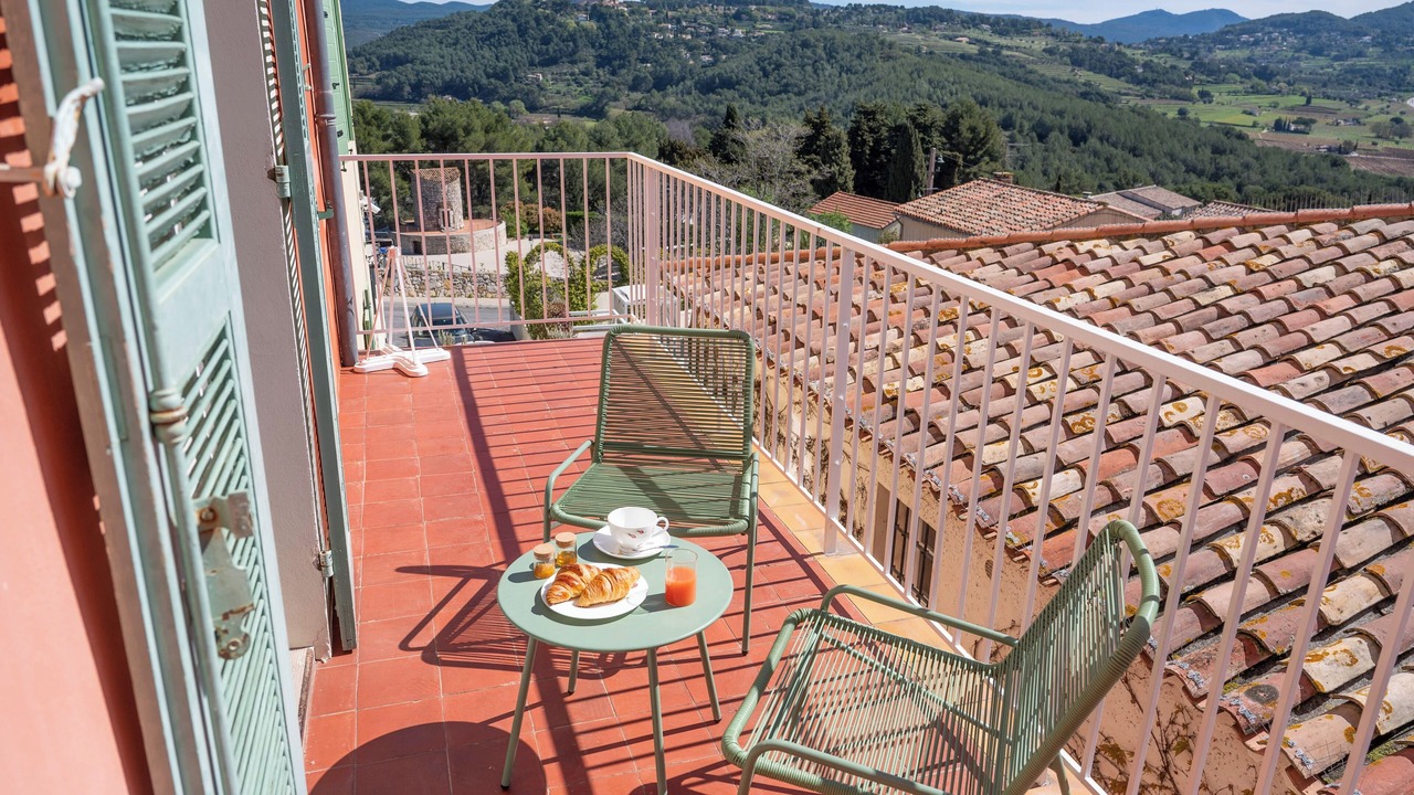 Photo of Bedroom in La Cadiere-d'Azur