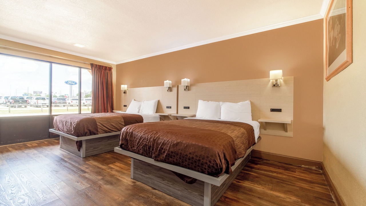 Photo of Bedroom in La Grange