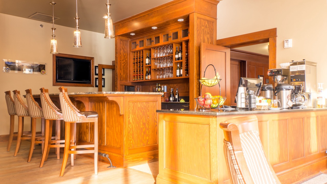 Photo of Others in Astoria