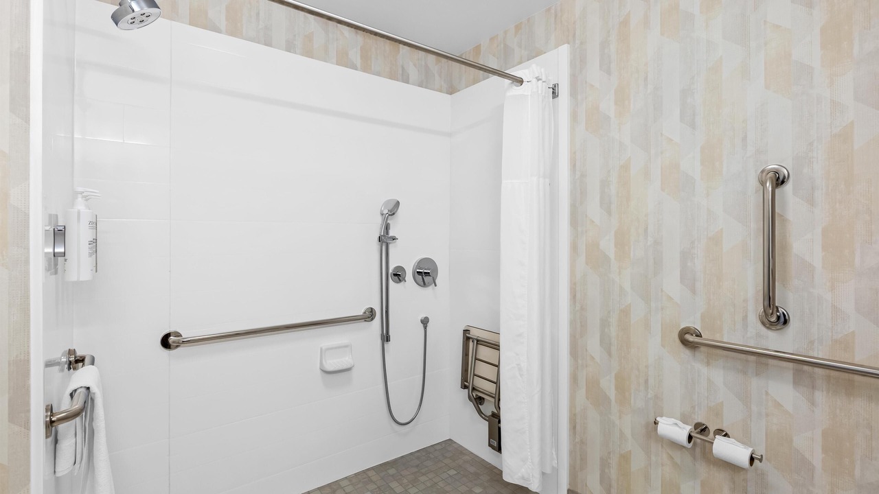Photo of Bathroom in Carrollton