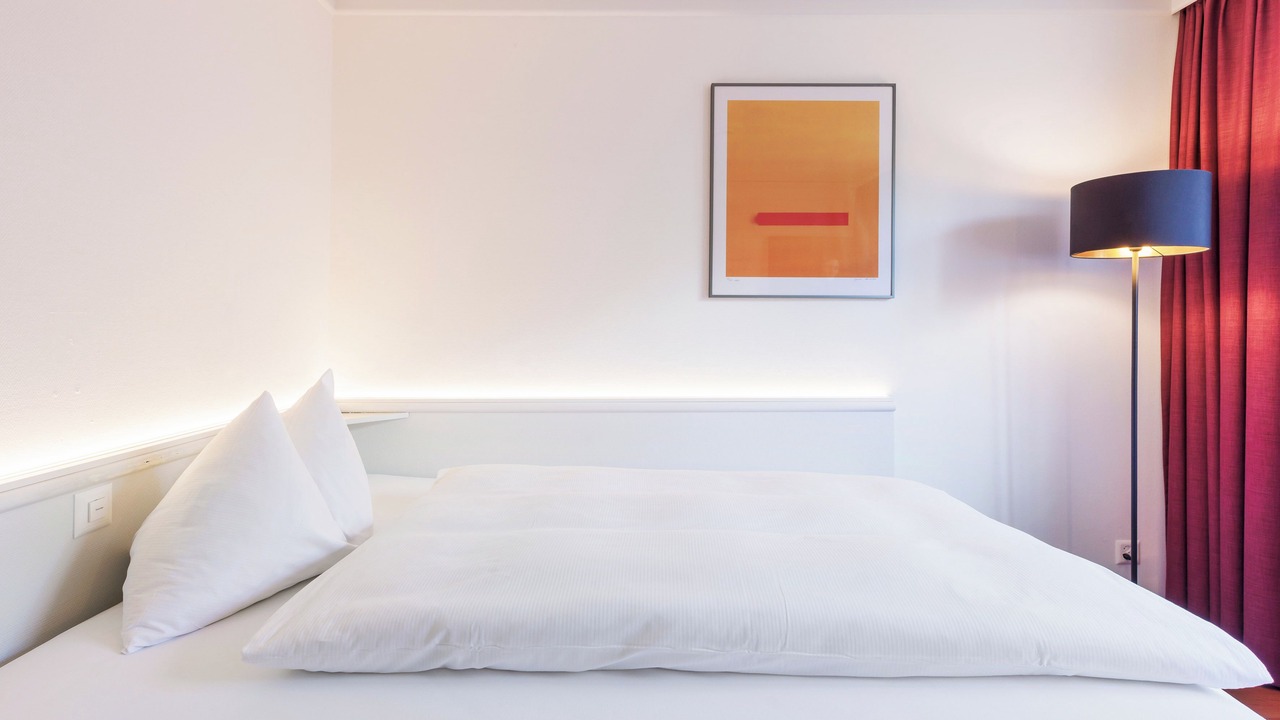 Photo of Bedroom in Uster District