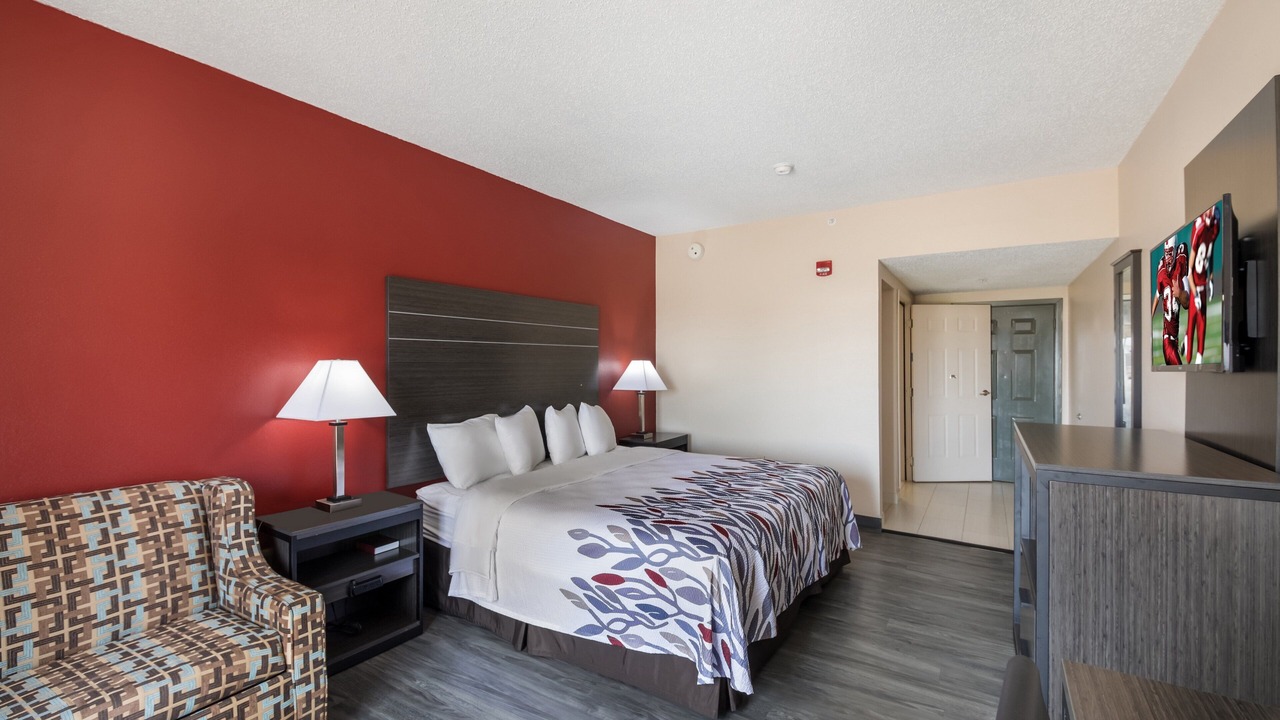 Photo of Bedroom in Manor