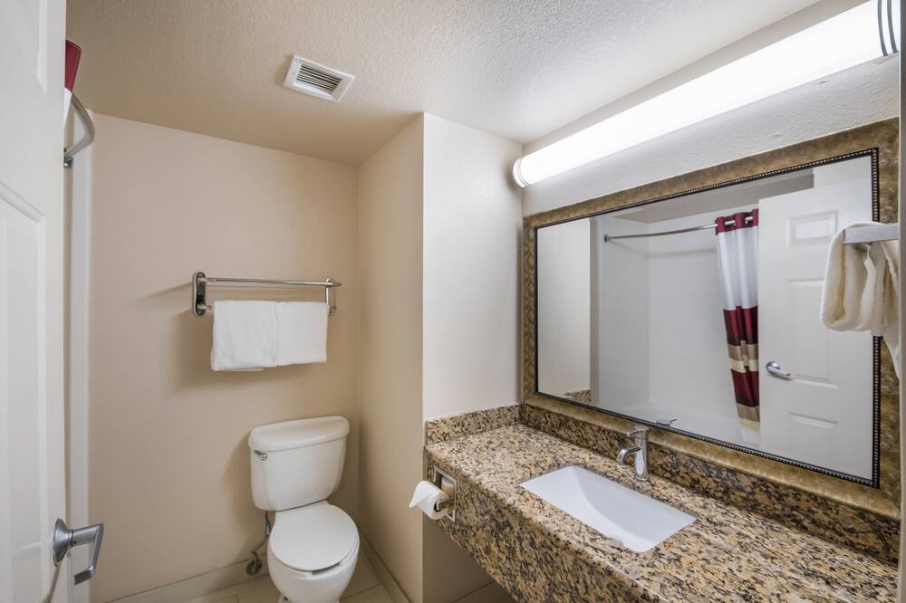 Photo of Bathroom in Manor