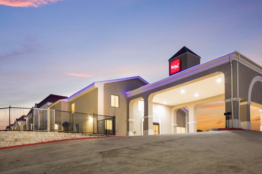 Photo of Outdoor in Manor