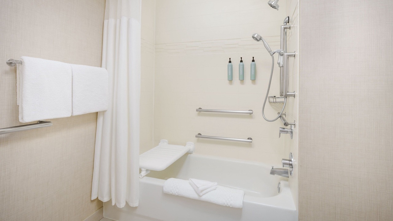 Photo of Bathroom in Salinas