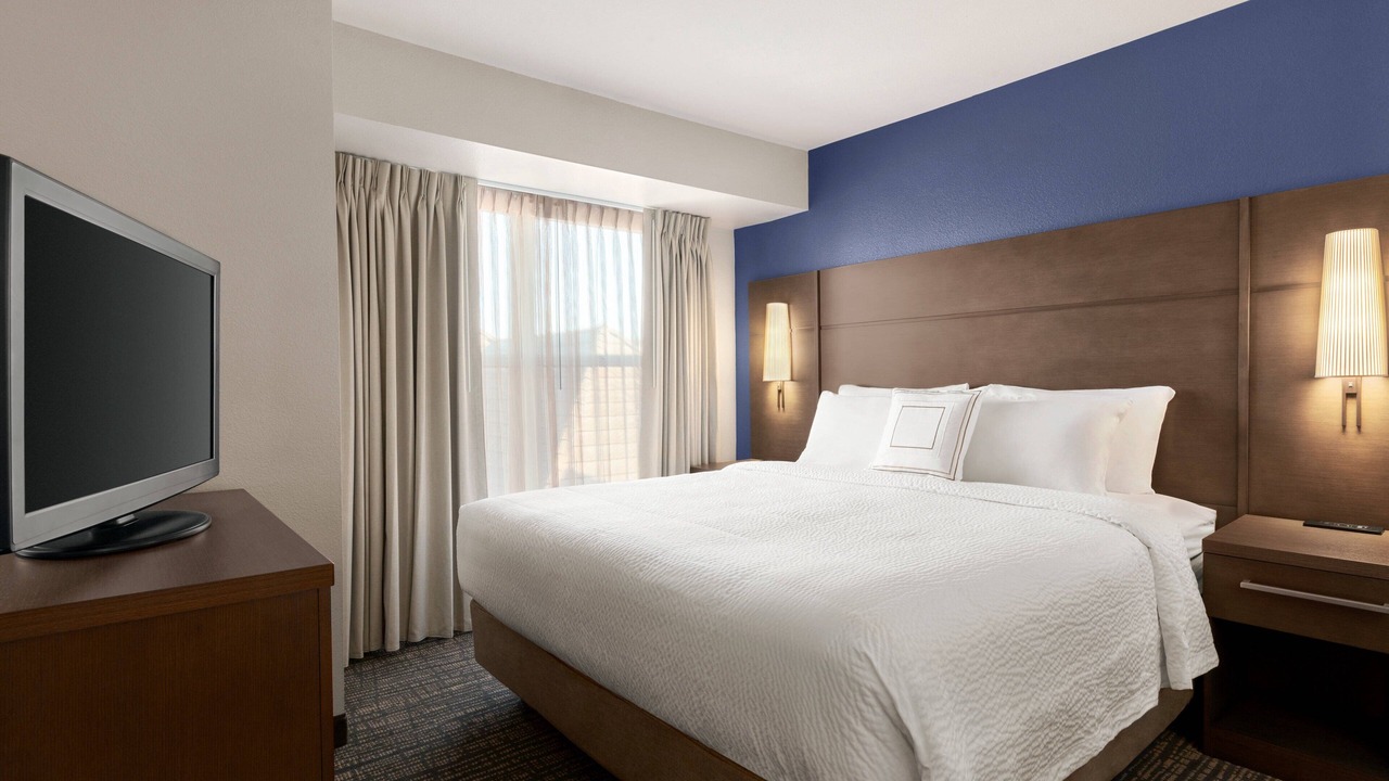 Photo of Bedroom in Salinas