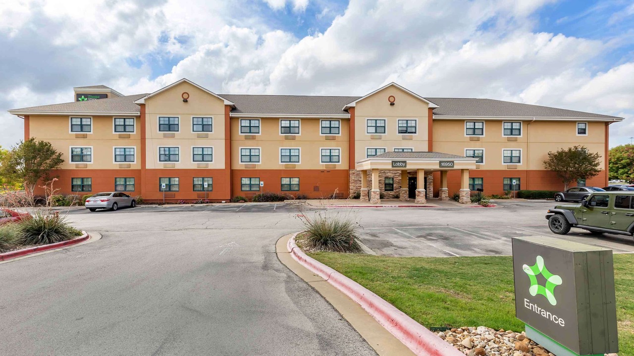 Photo of Outdoor in McNeil