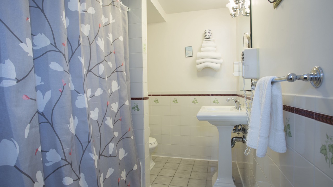 Photo of Others in Mid-Cambridge