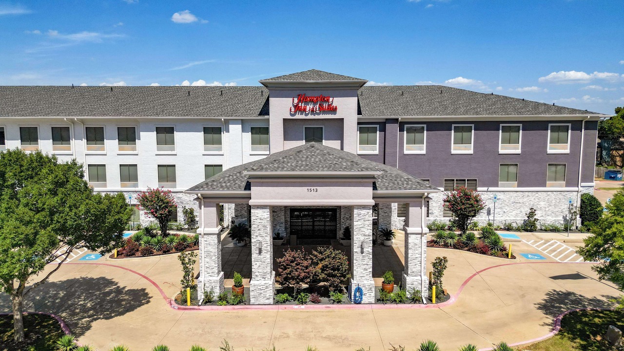 Photo of Outdoor in Denton