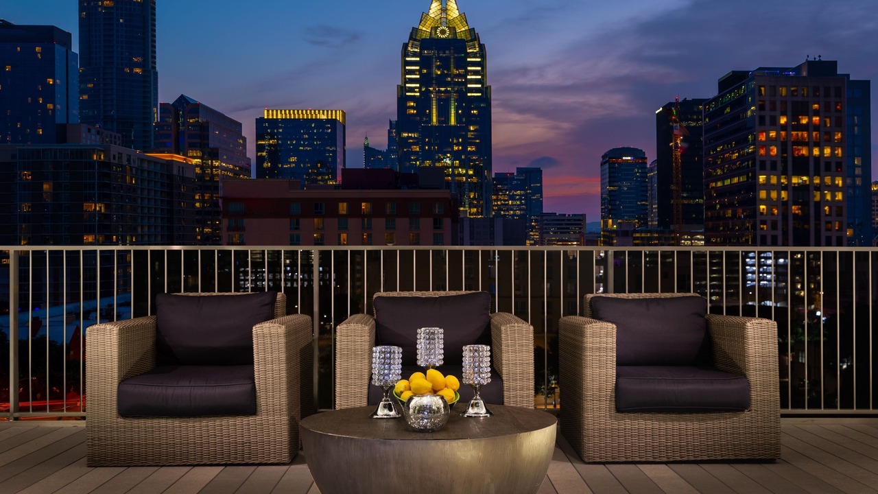 Photo of Patio Balcony in Waller Creek District