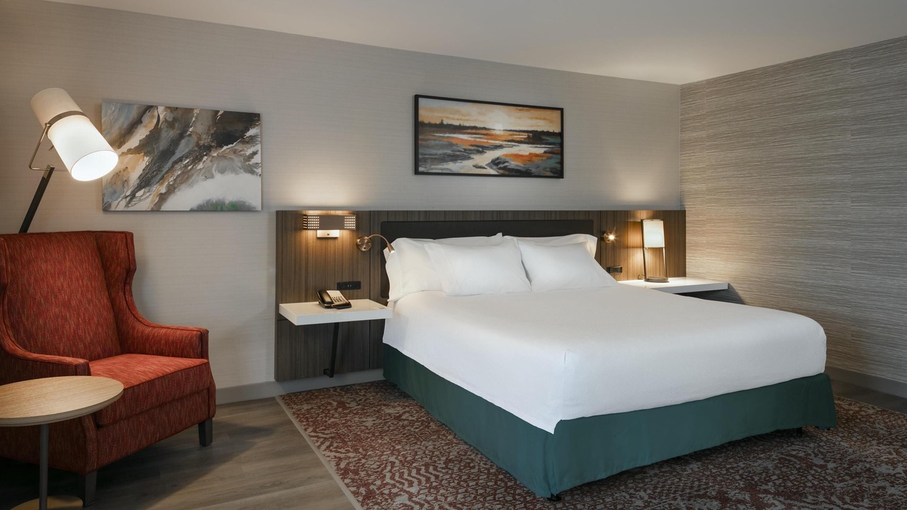 Photo of Bedroom in Corvallis