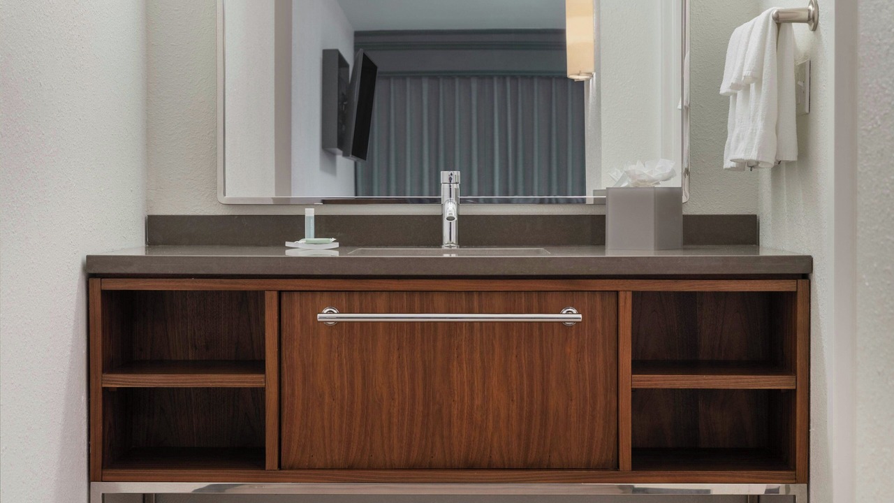 Photo of Bedroom in Albion