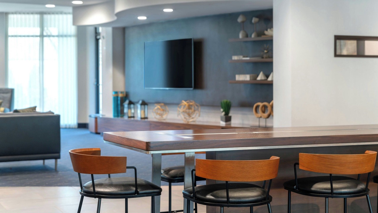 Photo of Others in Albion