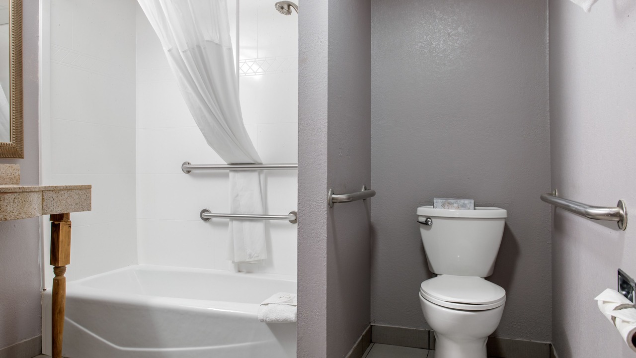 Photo of Bathroom in Avoca