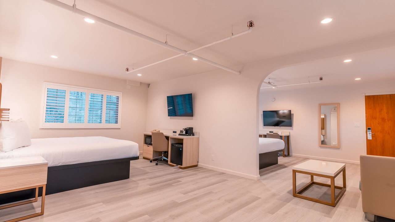 Photo of Others in Pacific Heights