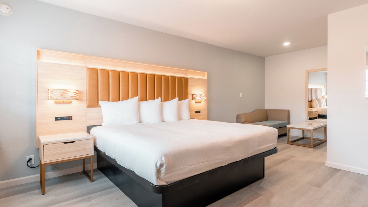 Photo of Bedroom in Pacific Heights