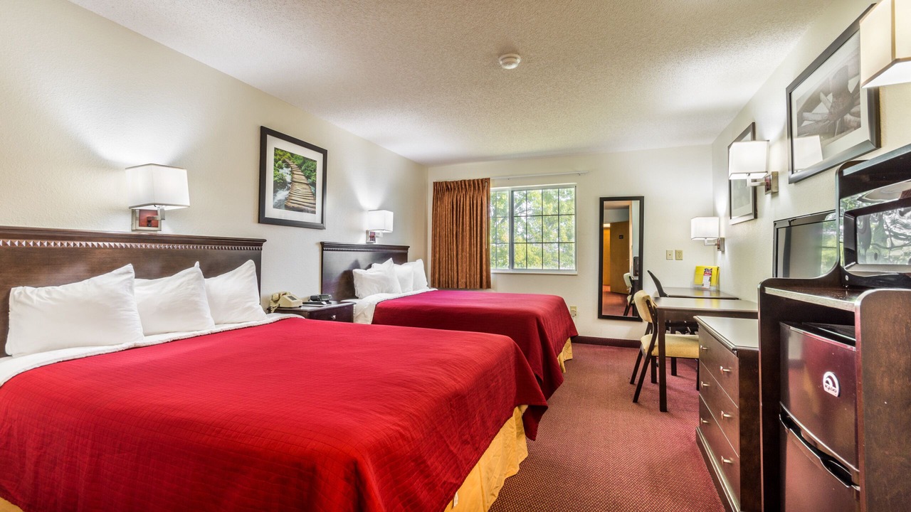 Photo of Bedroom in Wamego