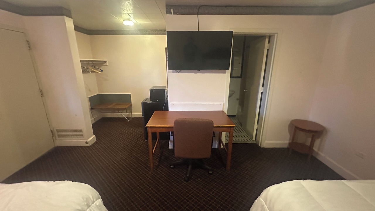 Photo of Others in Elmira