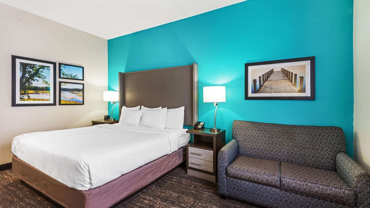 Photo of Bedroom in Jamestown