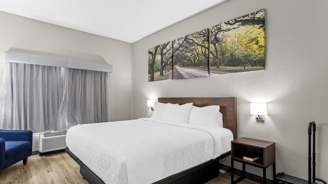 Photo of Bedroom in Jesup