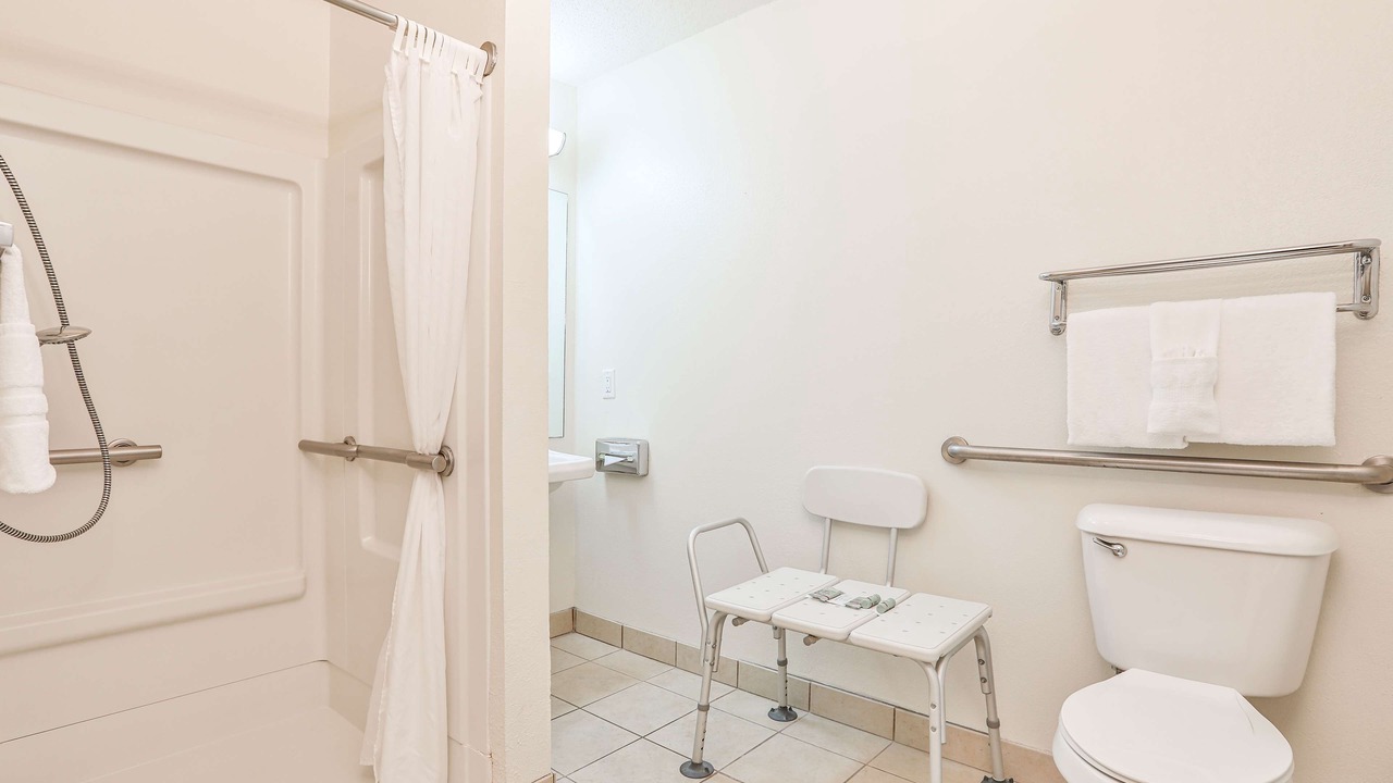 Photo of Bathroom in East Ellijay