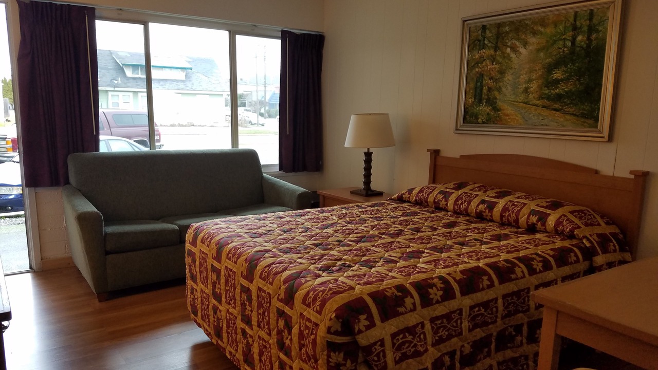 Photo of Bedroom in Anacortes