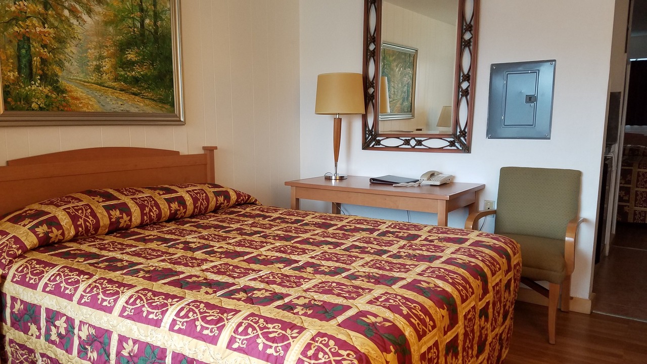 Photo of Bedroom in Anacortes