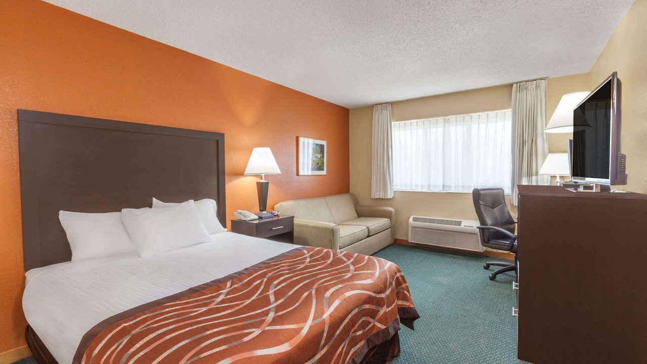 Photo of Bedroom in Midland
