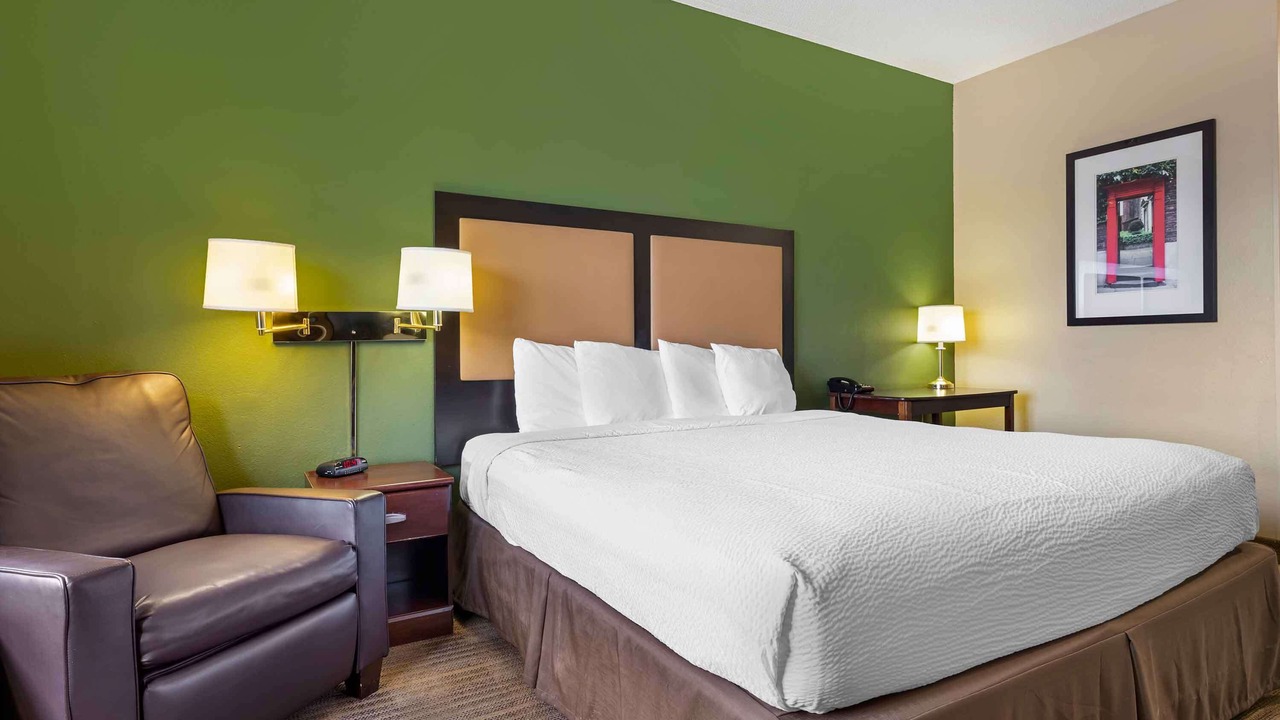 Photo of Others in Bedford Park