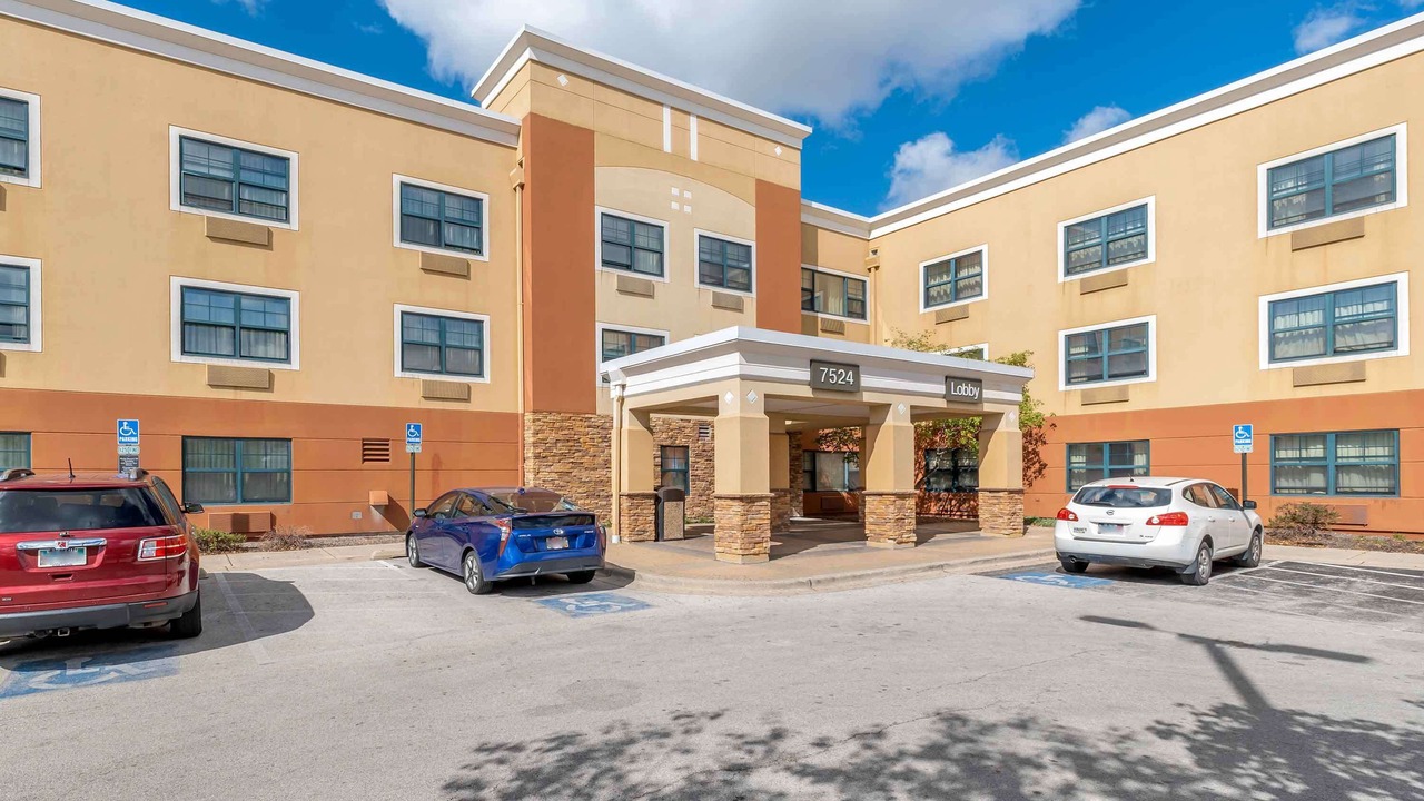 Photo of Outdoor in Bedford Park