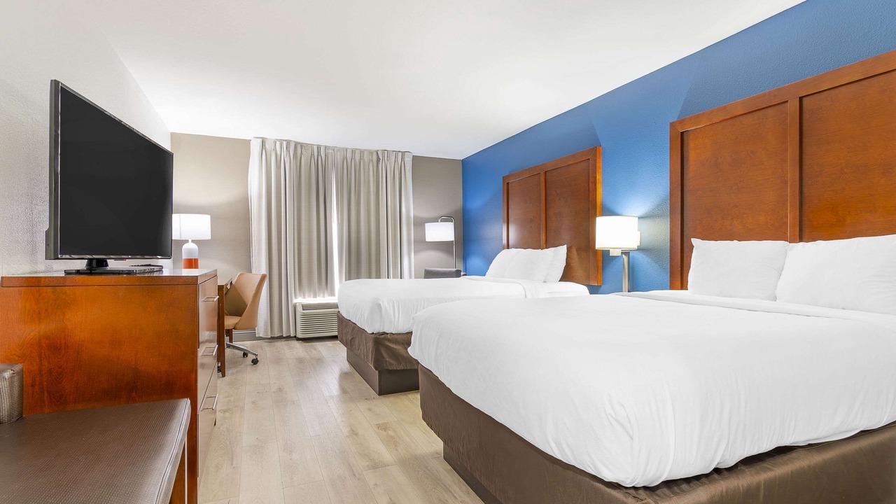 Photo of Bedroom in Pacific