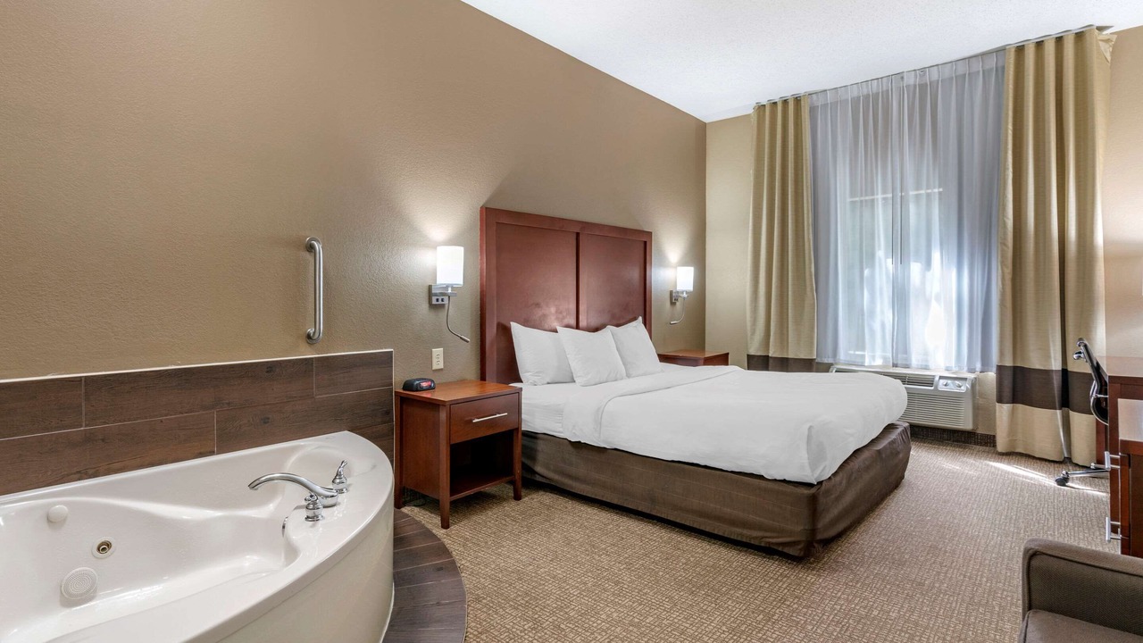 Photo of Bedroom in O'Fallon