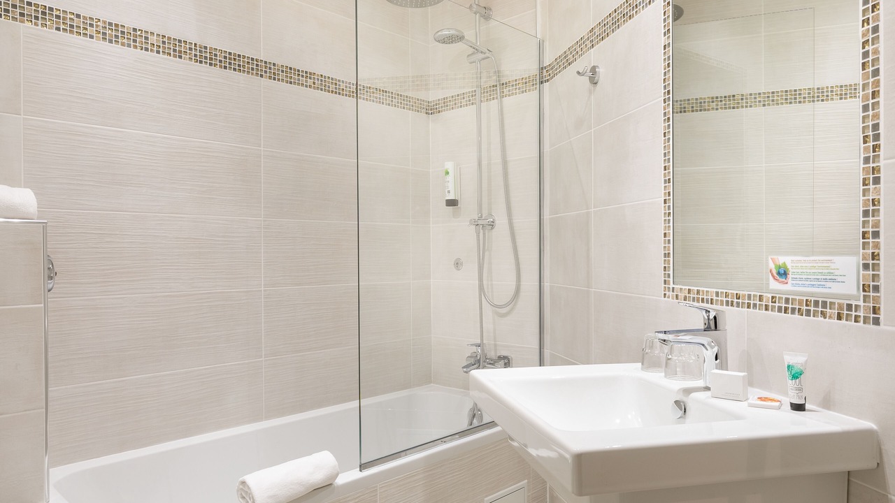 Photo of Bathroom in Les Baumettes