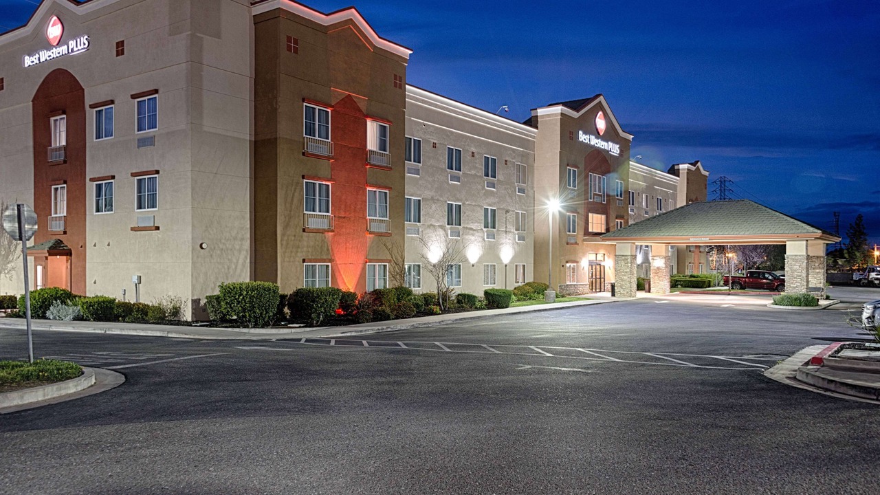 Photo of Outdoor in Oakley