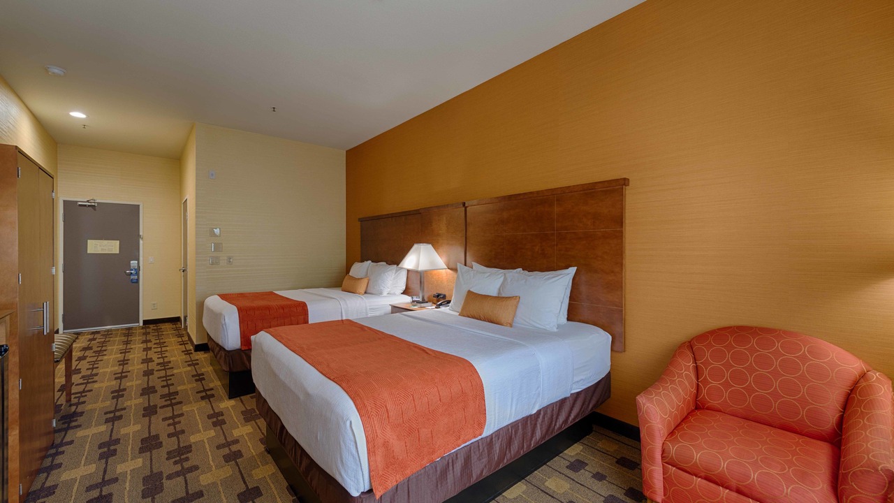 Photo of Others in Oakley