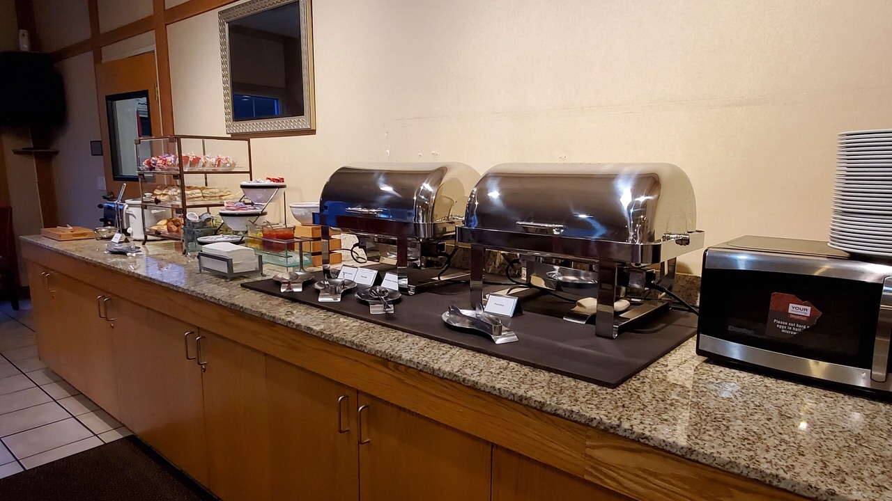 Photo of Others in Larkspur