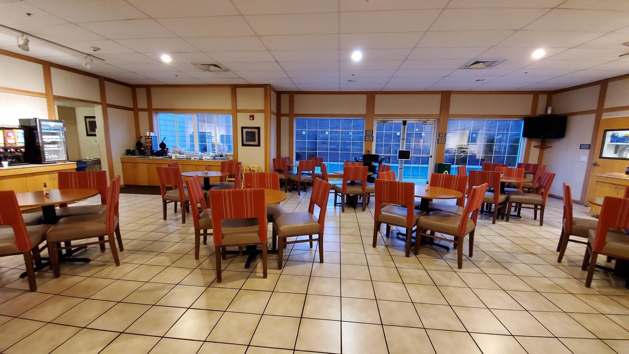 Photo of Others in Larkspur