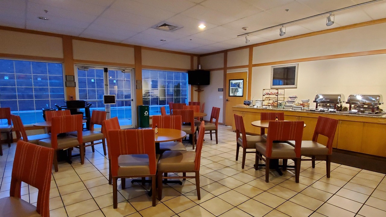 Photo of Others in Larkspur