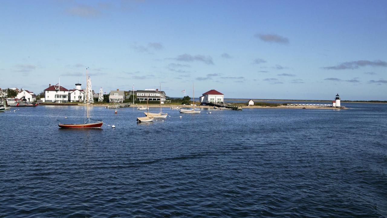 Photo of Others in Nantucket Town