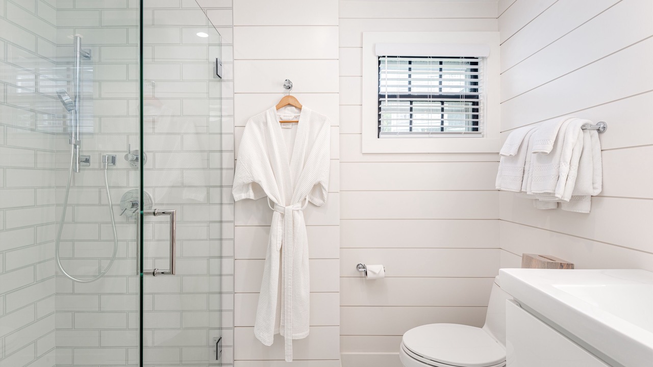 Photo of Others in Nantucket Town