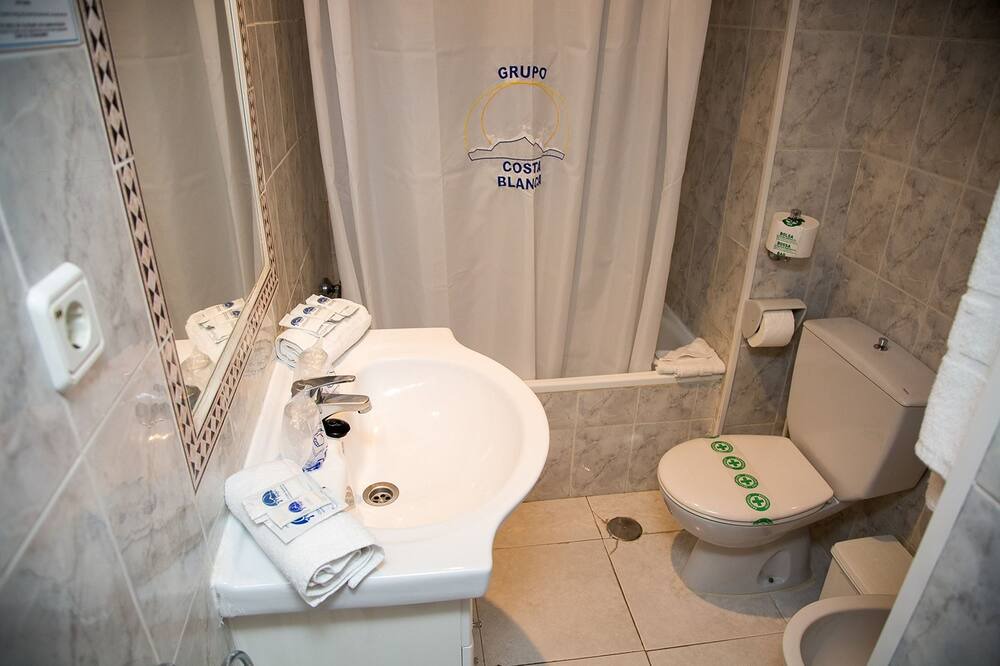 Photo of Bathroom in Benidorm