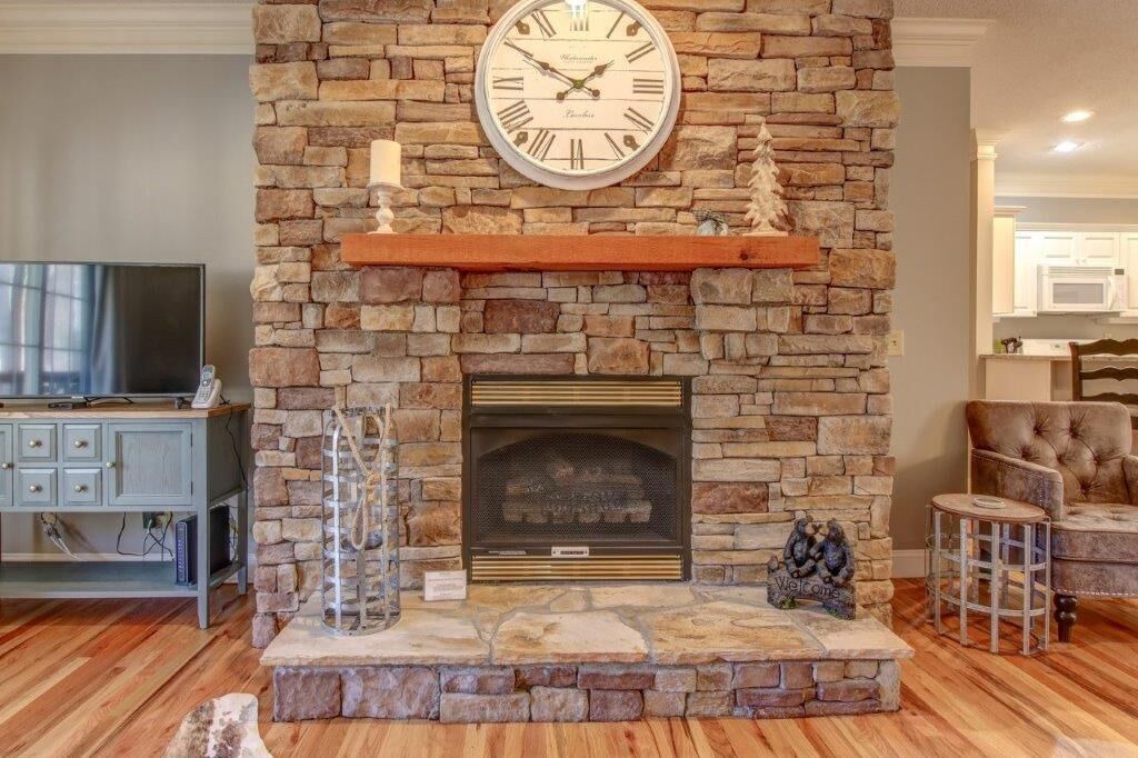 Photo of Livingroom in Clayton