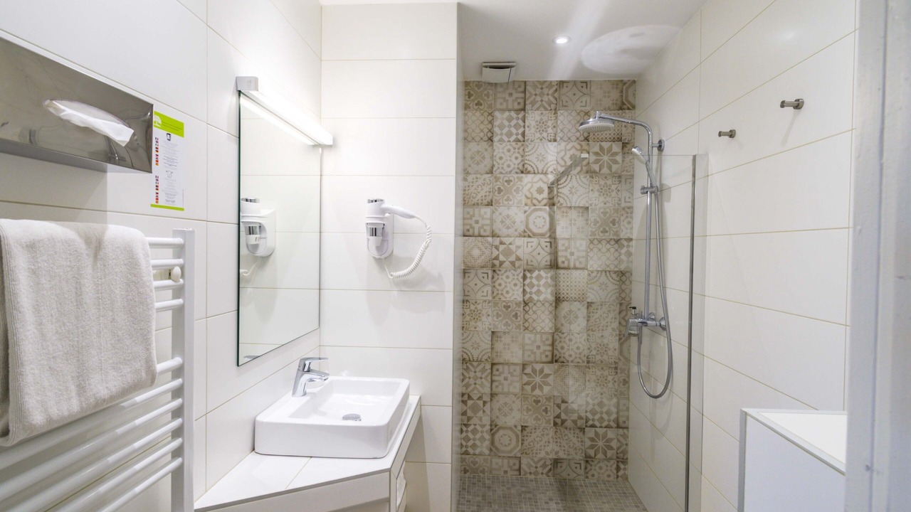 Photo of Bathroom in Carcassonne